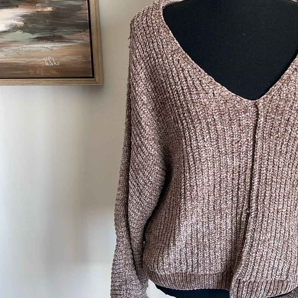 PINK ROSE sweater - Picture 2 of 7